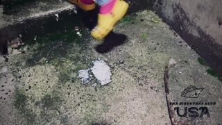 @GoldenEbonii Gagging While Giving A Milky BJ ????????????