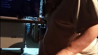 Pregnant Aussie Milf Bouncing on bfs cock till legs go jelly