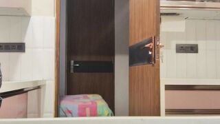 Apne kam wali bai ke Bhajan mein fati Hui Dekhi usne chaddi dekh li