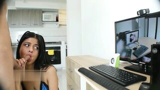 Beautiful Indian amateur has such a sweet tooth with this rich cock - Porn in Spanish