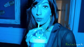 Aaliyah Yasin's Casual Hook-up with a Colombian Bull