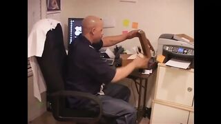 Try my pussy.. is wet!