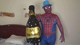 Beautiful big-bootied stepmother celebrates New Year's by sucking Spider-Man's dick