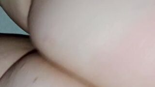 detail analu mé sousedky