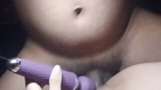 الأكثر عاهرة في المغرب، اسمي عايدة، هل تحبين فرجتي؟????????