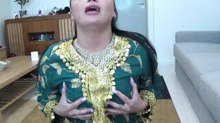 Saudi Arab wife fucked by BBC in front of her husband