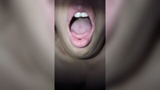 Wahraniya l9ahba dir l pipa tmout 3la zab