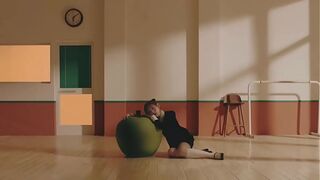 chuu from loona has orgy with dancers and npc and fuck in snow and all get creampied (FUCK BBC)