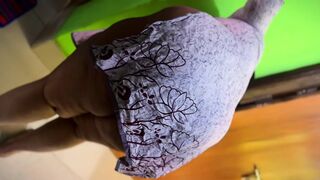 Sabrita ne Bistar ki under fas gya jab unki gar safai kar rahi tha - Indian Hot Stuck under bed when she was clean room