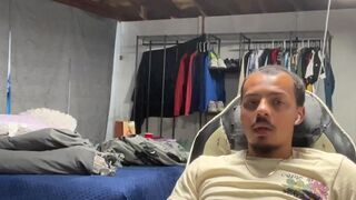 LOVE TYING MY BALLS UP ???? // ONLYFANS @ WTFCHARLEY