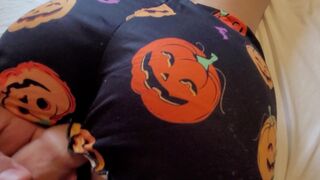 I Cum on Stepsis's Halloween Pajama instead of Massage