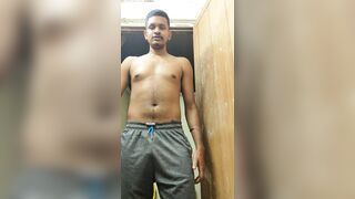 INDIN BOY HORNEY DICK