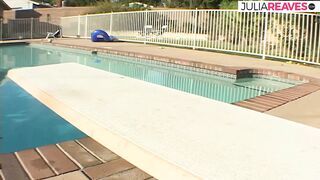 Big ass babe gets pussy drilled by a huge black cock to a cumshot