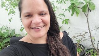 She Likes Black Cock