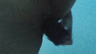 Me vengo a chorros duro me masturbo co cepillo de peinar