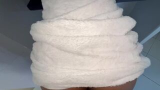 I see my stepsister taking a shower and I end up filling her pussy with cum