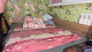 Cum Slut Met Blackman in the Bar and Wants Him BBC and Cum