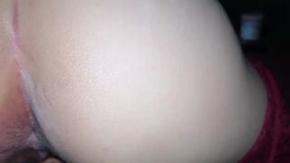 Sensual lamiendo coño y clitoris por la noche