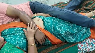 Step Sister and I Were Relaxing on the Bed When He Was Shocked to Think That I Suddenly Wanted to Have Sex with Him.