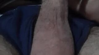 Mira como me doy amor mientras veo hentai