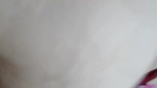 Sexo casero con ella píde más