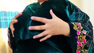 Naughty Stepsister Teases Stepbrother with Her Juicy horny figure - Yemeni Arab Wife cheating Her Husband with stepbrother