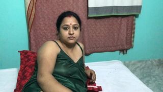 My pussy is so juicy and wet (pussy shaving, dirty talk, hard fuck doggy)