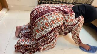 Egypt Beautiful Big Ass & Tight Pussy Hot Stepmom Stuck Under Bed Then She Want Rough Anal From Me!